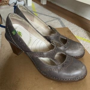El Naturalista comfort leather mary janes